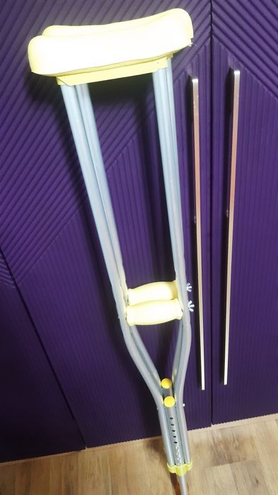 Костыли новые хорошие