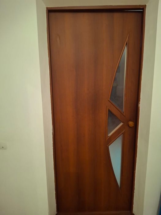 Межкомнатные двери с матовым стеклом
