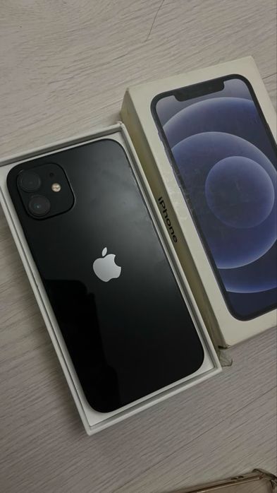 Iphone 12 / Айфон 12 Черный.