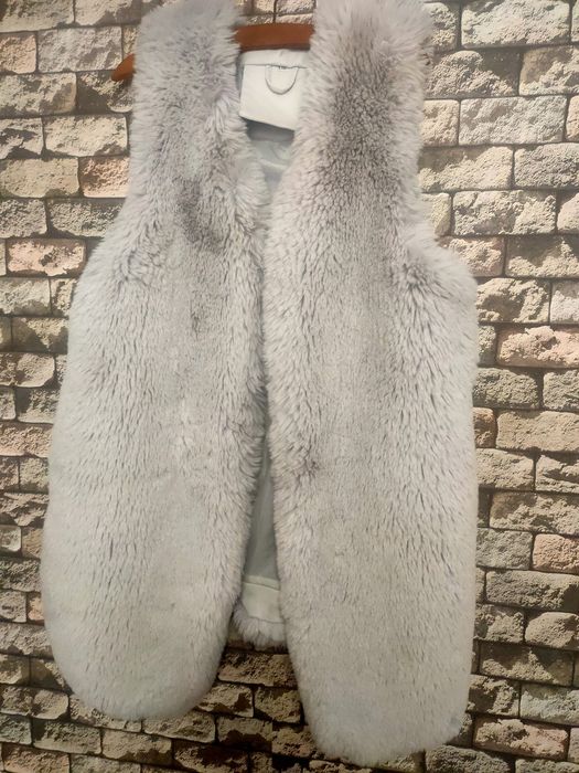 Vesta îmblănită pt dama mărimea L