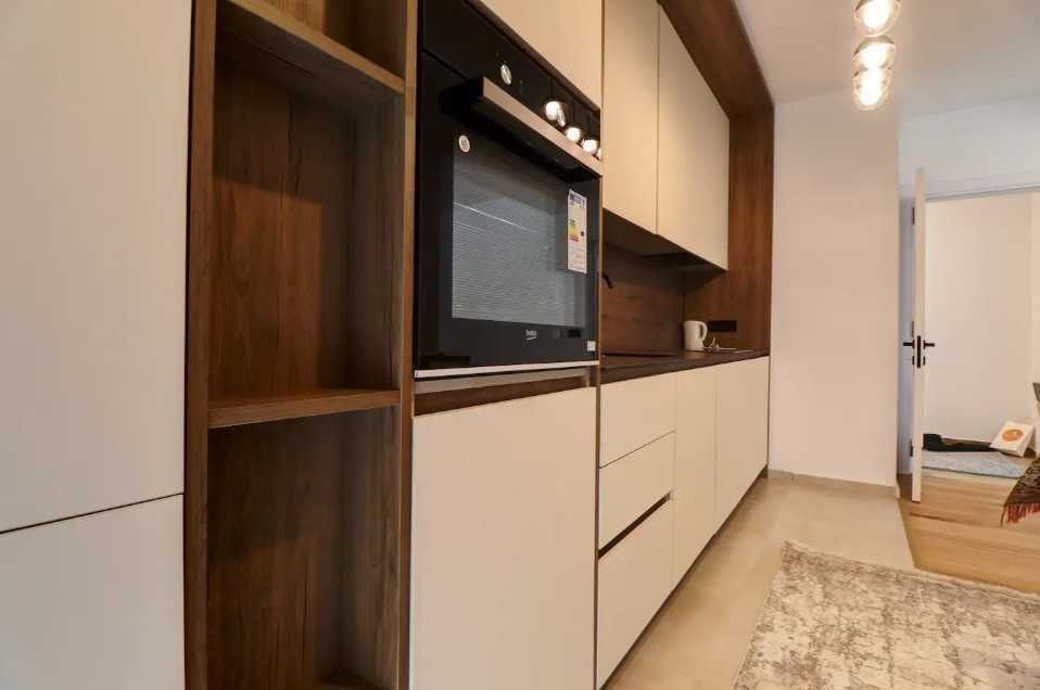 Продава се Тристаен апартамент в София, Левски - 109 кв.м за 1927 €/кв.м - Снимка #2