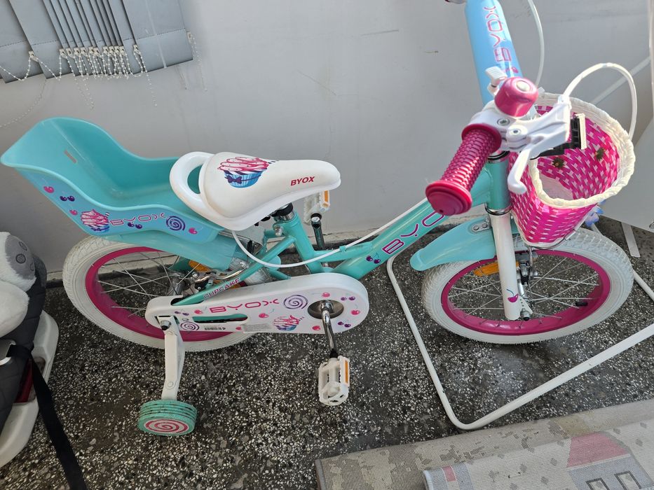 Детско колело BYOX CUPCAKE – 16" | Отлично състояние

Продавам д