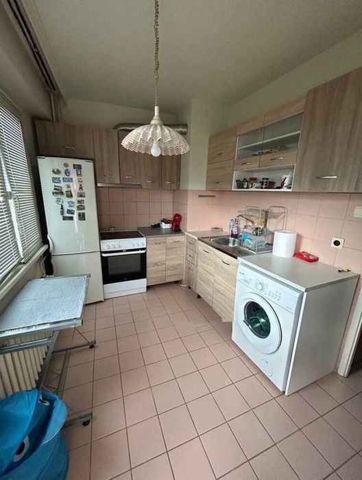 Дава се под наем Двустаен апартамент в София, Красна поляна 3 - 65 кв.м за 547.23 € - Снимка #1