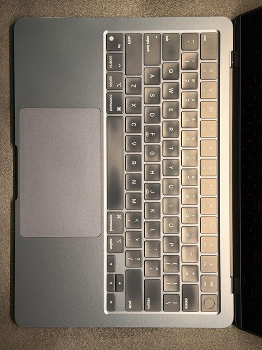 Macbook Air 13, M2 8/512