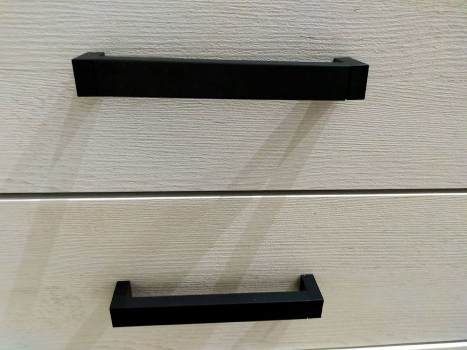 Продам прихожую срочно