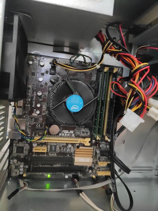 Компютър Intel i3 4130 9GB ddr3 1TB hdd Asus b85m-е