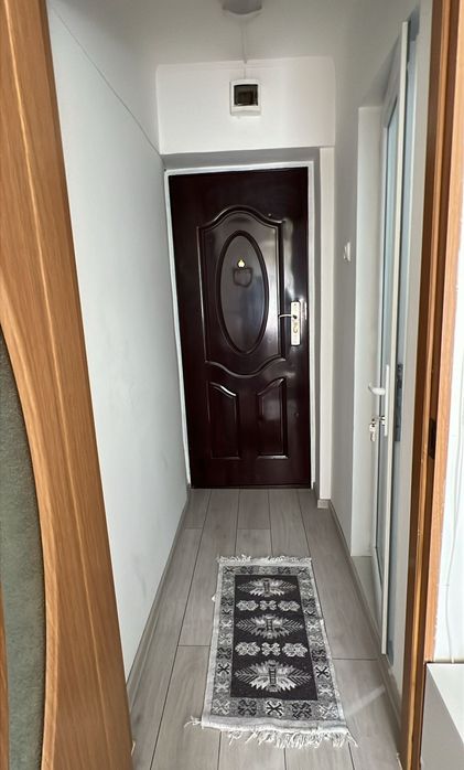 Garsoniera de închiriat