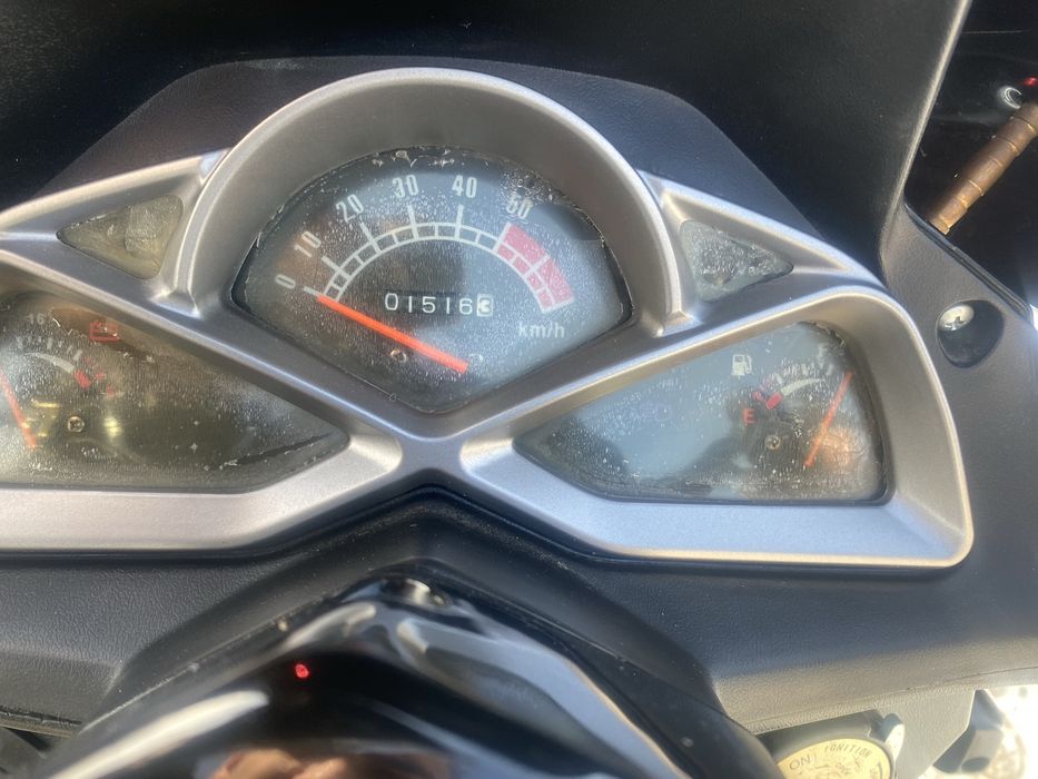 Продаеться скутер 150 куб