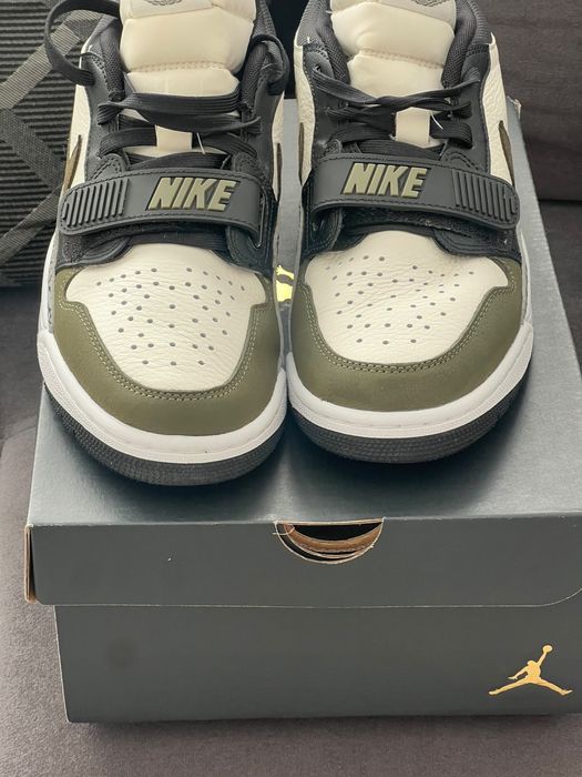 Adidasi Nike Air Jordan Legacy 312 Low, marimea 40,5