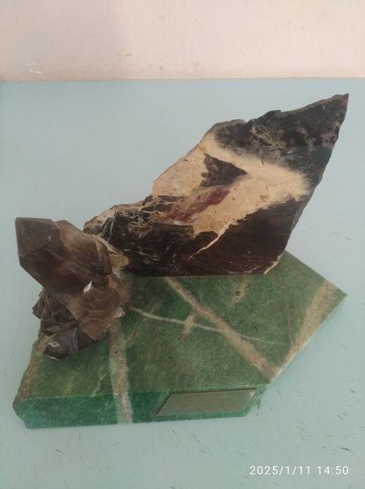 Сувенир, бусы из натуральных камней