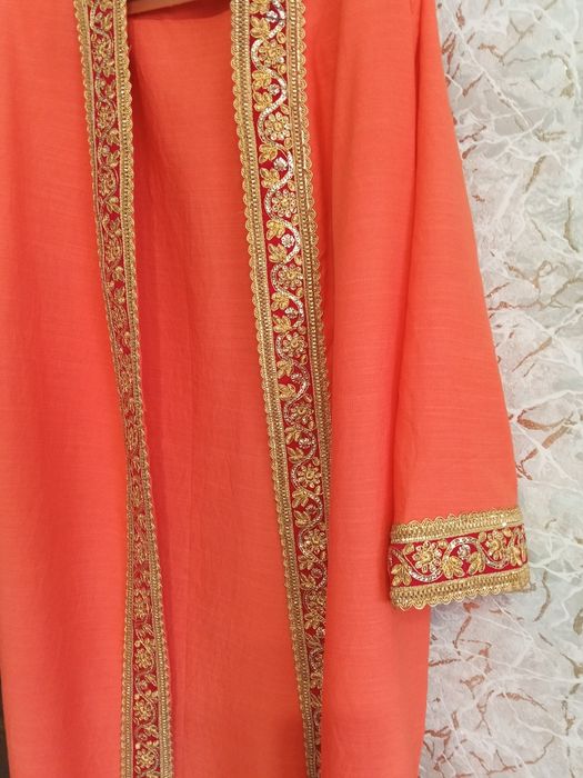 Продаю одежду на праздник Науруз