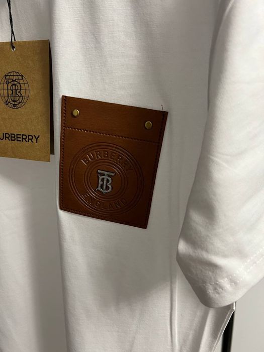 Tricou BURBERRY super calitate