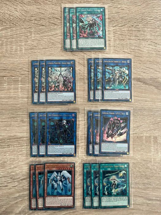 Yu-Gi-Oh! TCG Legendary Modern Decks 2026 карти