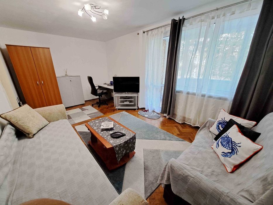 Inchiriez apartament 3 camere, Tg. Mures, Tudor