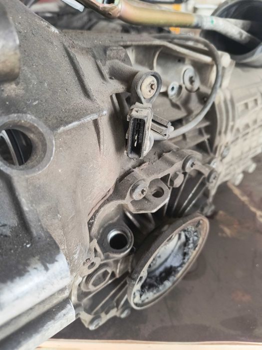 5 степенна скоростна кутия за ауди а4 2000година.