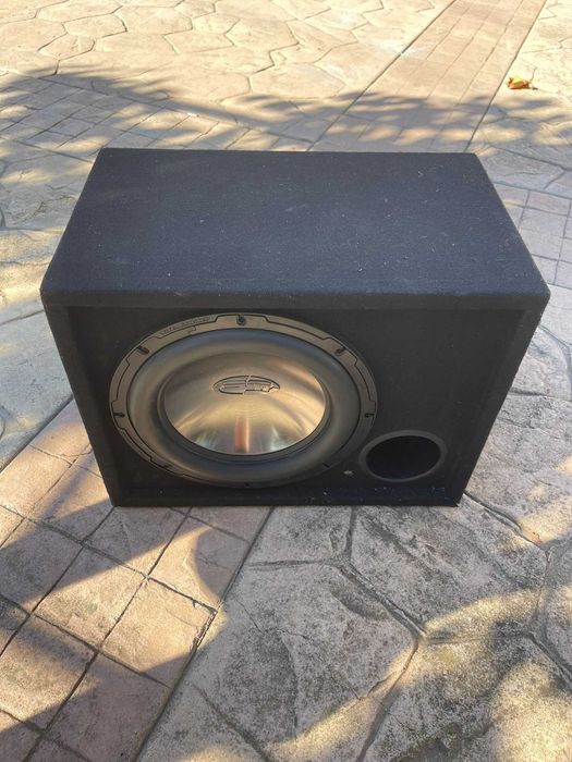 Басс   Каса 900 ват