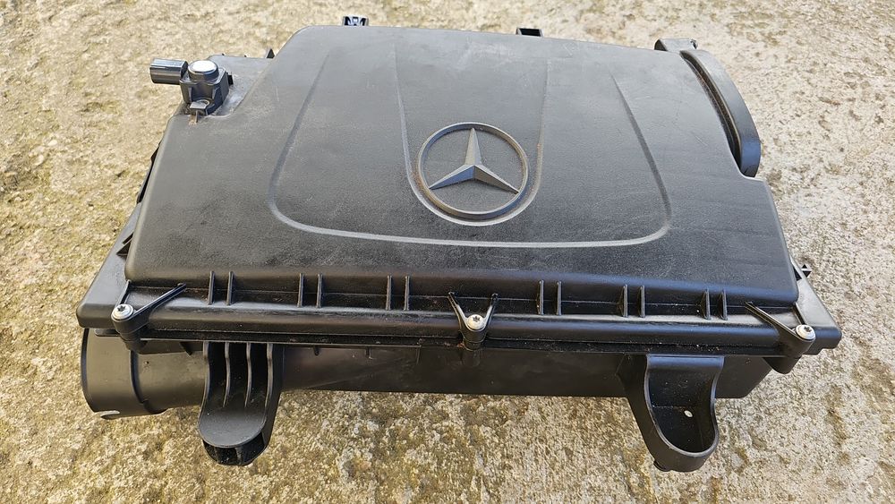 Carcasa filtru aer Vito W447  , 1.6 diesel  , 2018 , A 44752802 06 ZGS