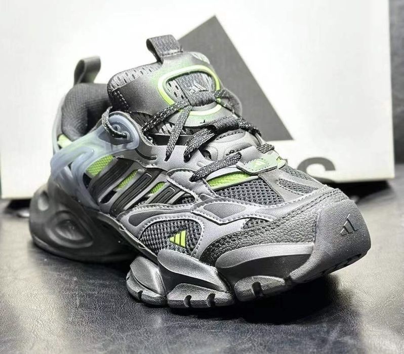 Нови мъжки маратонки Adidas XLG RUNNER DELUXE