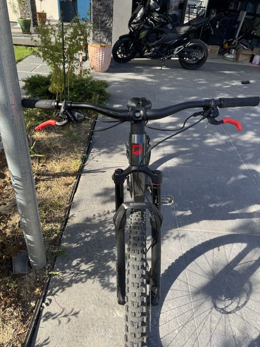 Bicicleta mtb focus thron 6.8 full suspension