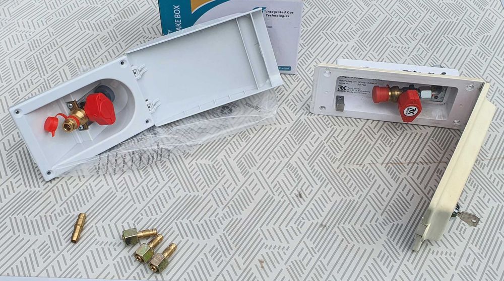 Gura de gaz (priza cu robinet si mufa rapida) de conexiune gaz extern