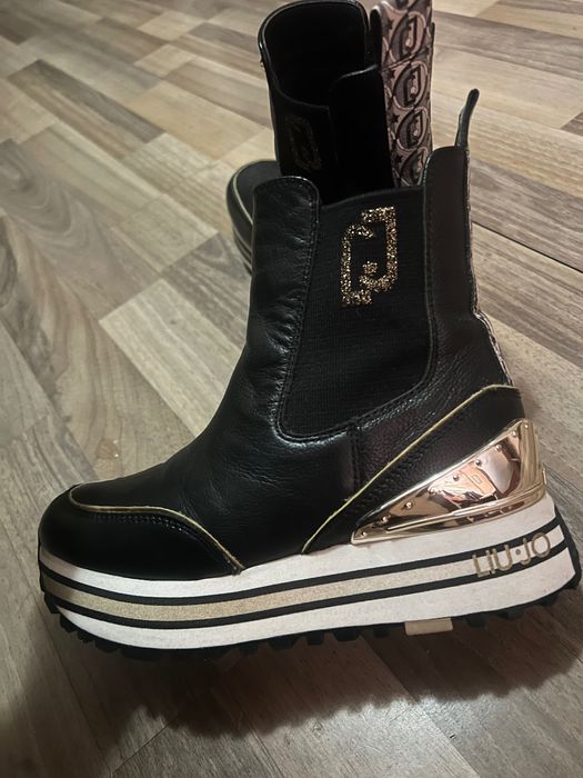 ботуши liu jo много топли