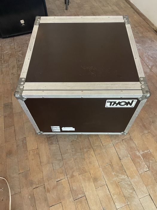 Pachet Thon Rack 8U + Amplificator Phonic XP3000+The T.Racks Power 8S