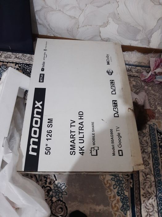 Телевизор Moonx 50AG900 4K UHD Smart TV