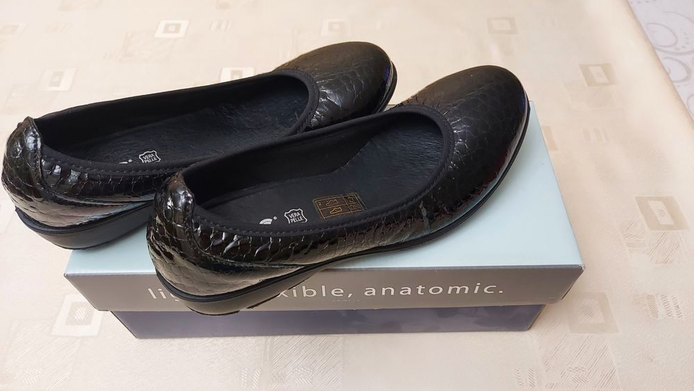 Ботинки замшевые