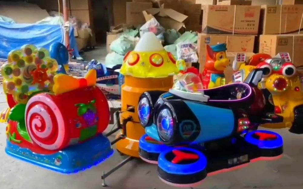 Attraksion 6 talik yangi, poezd