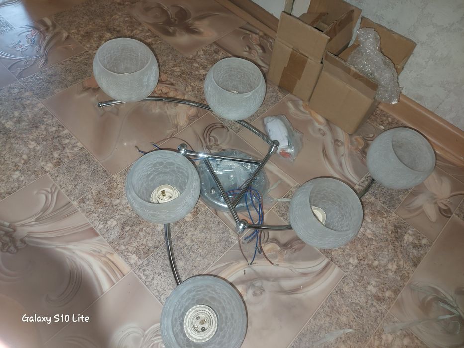 Люстра 6 рожковая