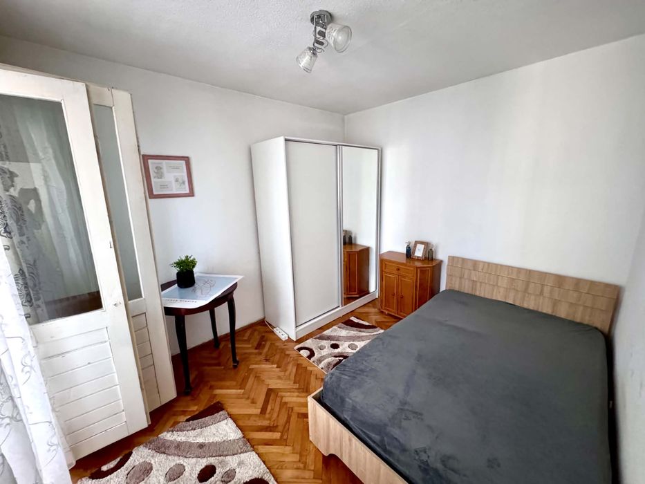 Inchiriez apartament 2 camere zona Albina
