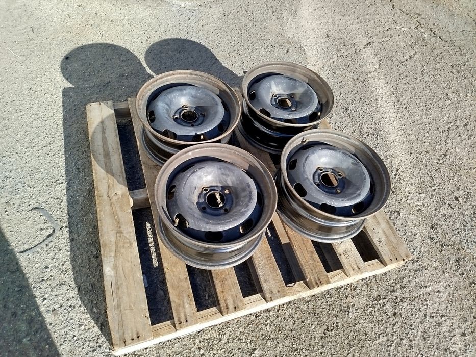 15 цола 4 х 108 мм Пежо / Ситроен / Опел - 6,5 инча / ЕТ 20