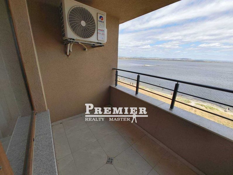 Продава се Двустаен апартамент в Поморие - 67 кв.м за 1995 €/кв.м - Снимка #2