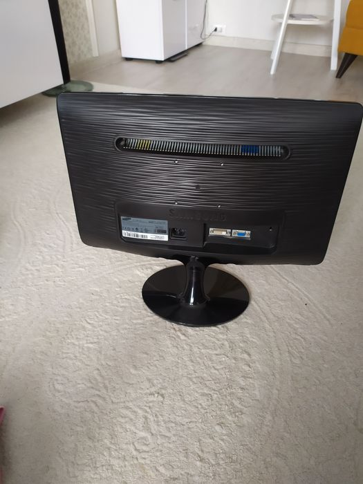 Монитор для компьютера