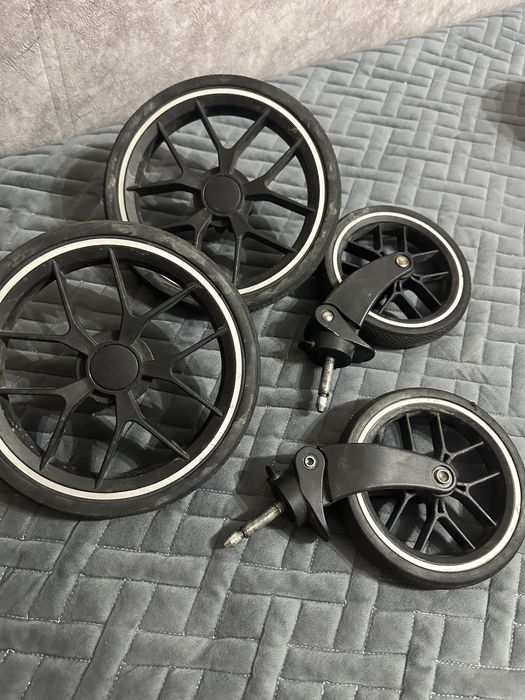 Продам коляску в отличном состоянии