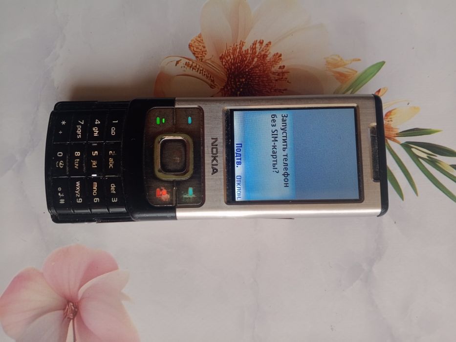 Продам телефон нокия слайд