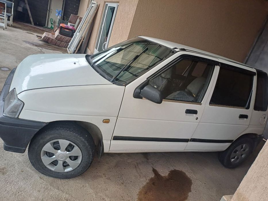 Avtomobil TICO sotiladi