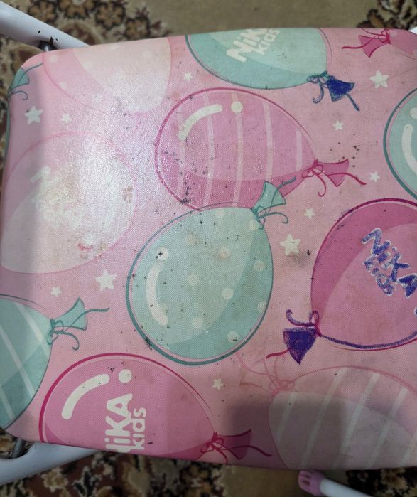 Продам столик со стульчиком