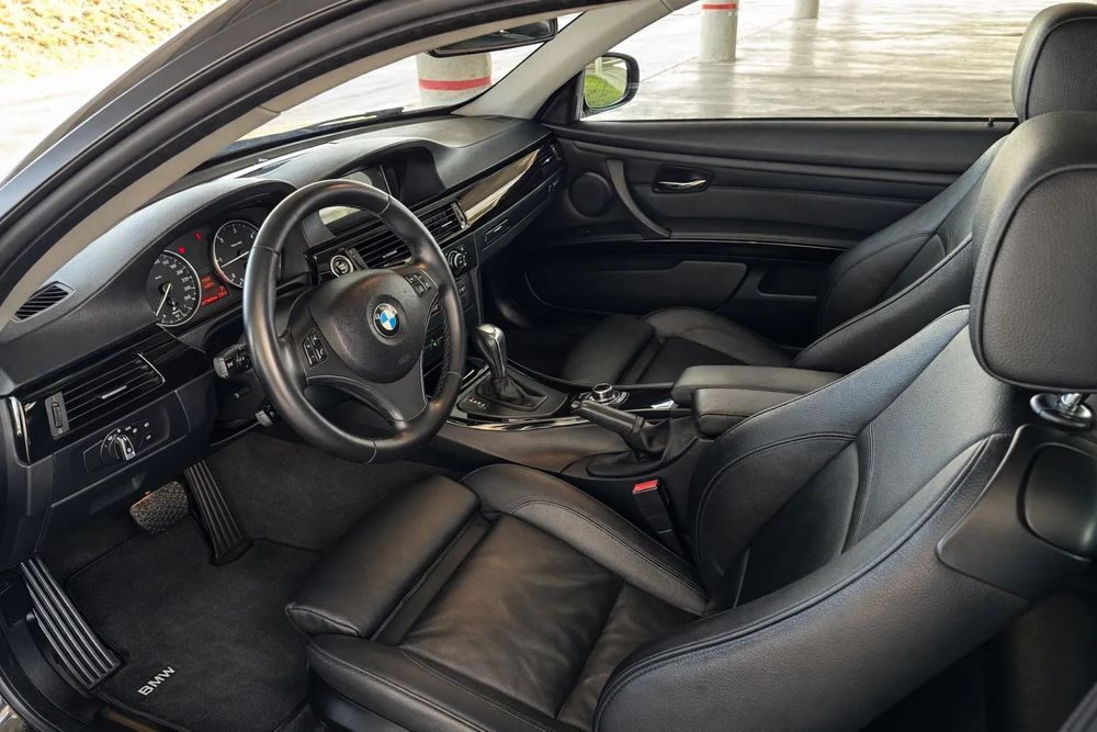 BMW Seria 3 BMW E92 320D Facelift 2012