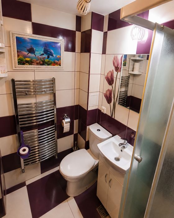 Chirie apartament 3 cam. , zonă Big centrala proprie