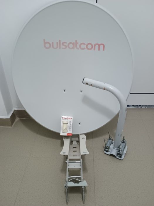 Продавам пълен комплект Сателитна антена  BUISATCOM