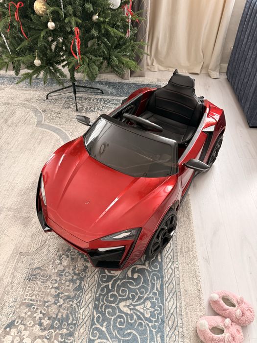 Продам детскую машинку