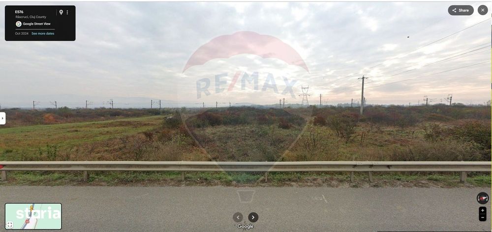 Teren de vânzare la ieșirea din Răscruci la șoseaua principală
