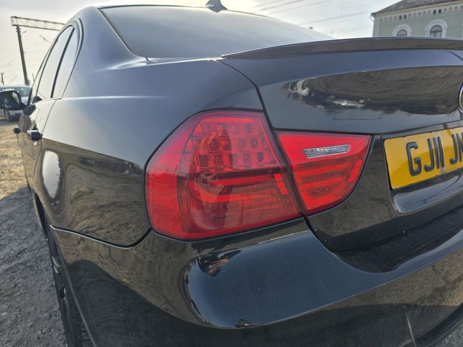 Tripla BMW E90 Facelift Stop BMW E90 LCI