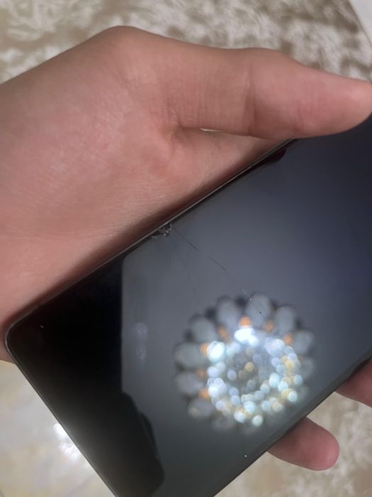 Pixel 7  8/128 Черный цвет