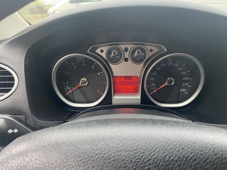 FORD Focus 2009 — imagine 4