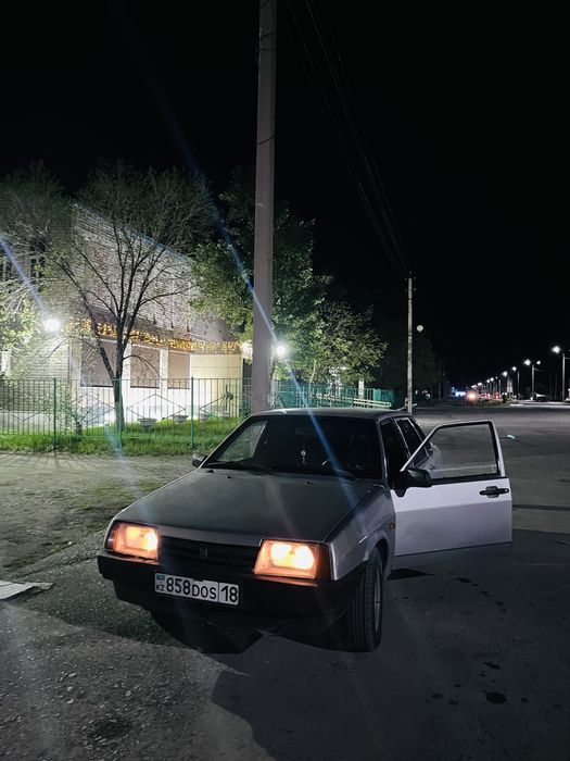 Продам ваз 21099