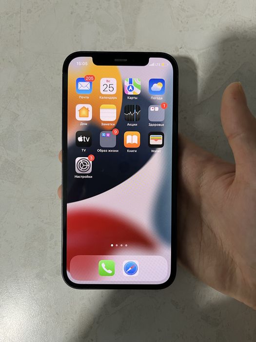 IPhone 12 темно синий
