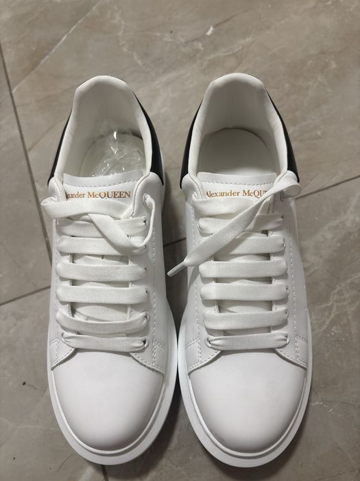 Adidasi alexander mcqueen de vanzare