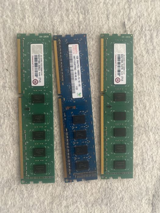 2 плашки 2 гб и 1 плашка 1 гб оперативной памяти ddr3